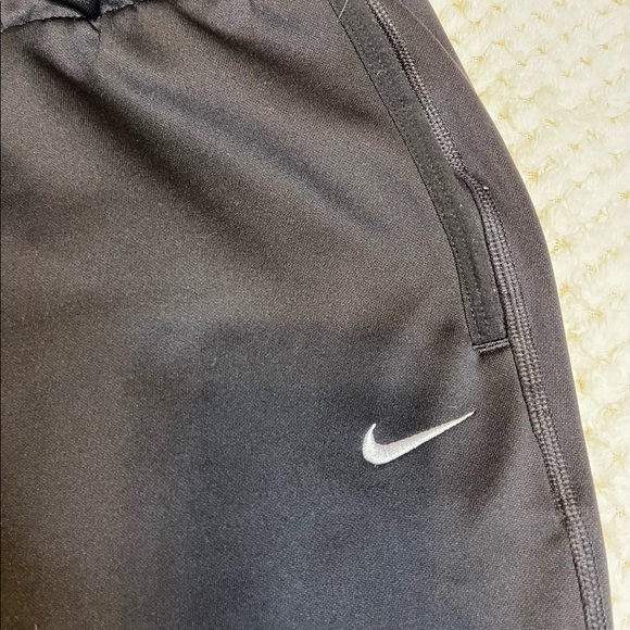 Nike sweats - Picture 2 of 4